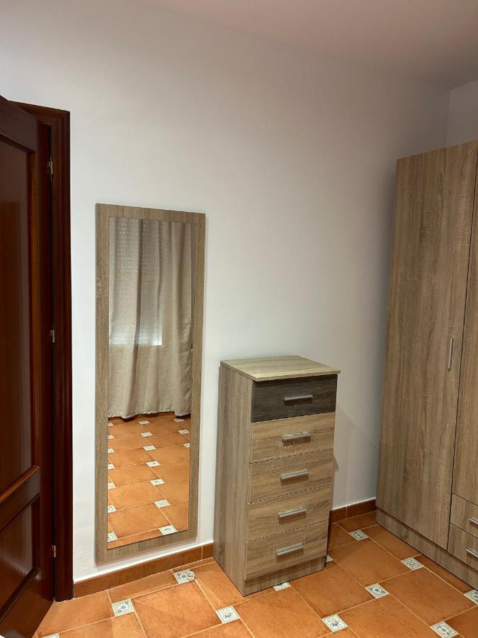 Duplex En San Bartolome De La Torre Villa Exterior photo